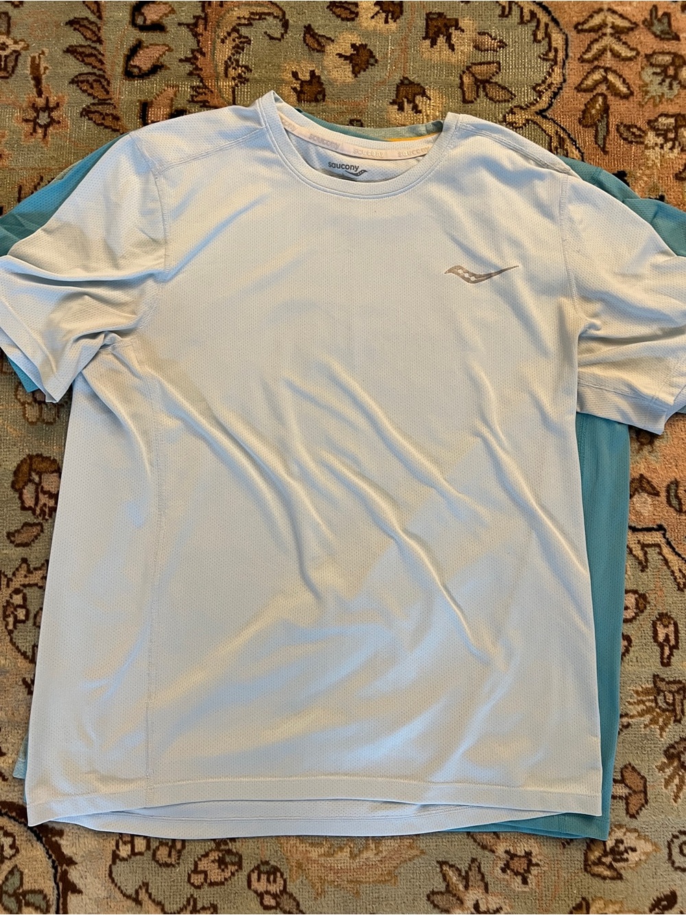 Saucony Men’s Light Blue Short Sleeve Performance Tee